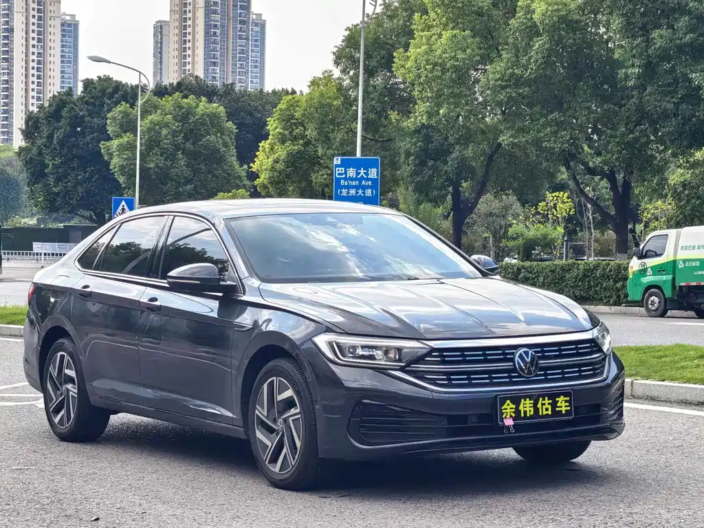 VOLKSWAGEN SAGITAR 2023