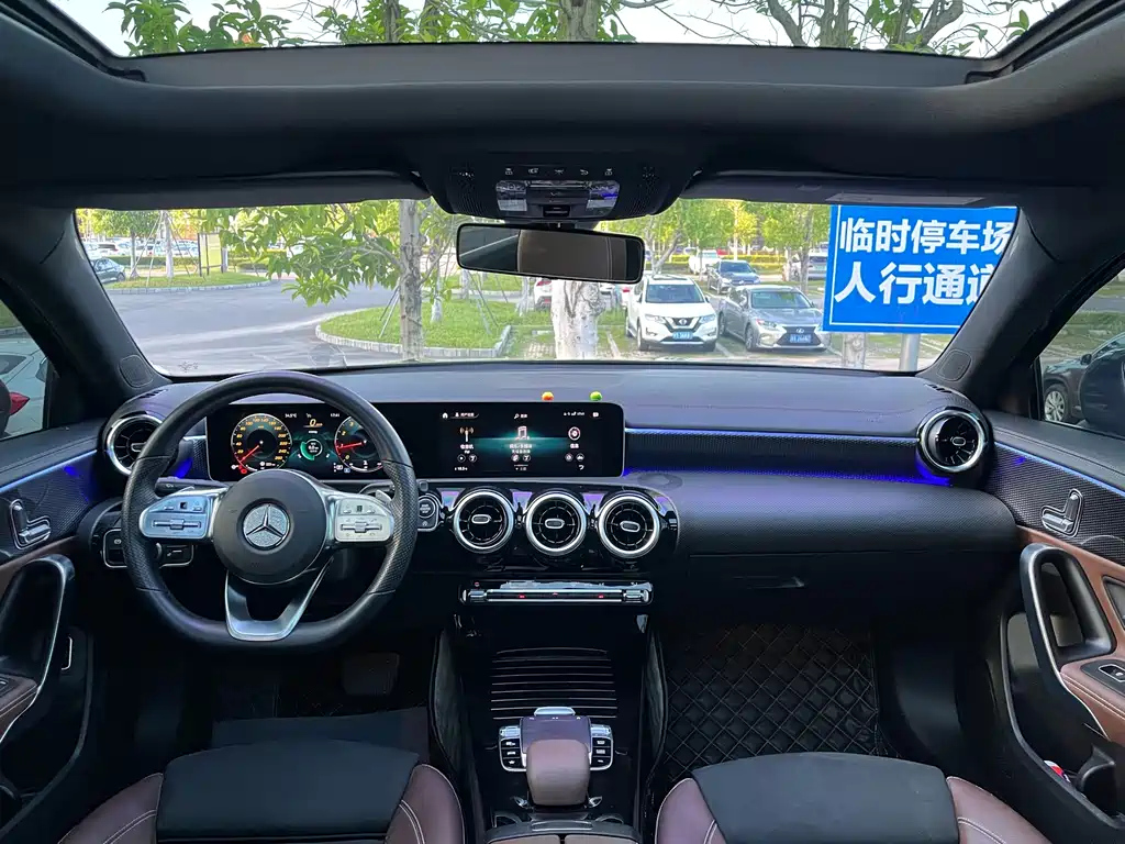 MERCEDES BENZ A-CLASS 2019