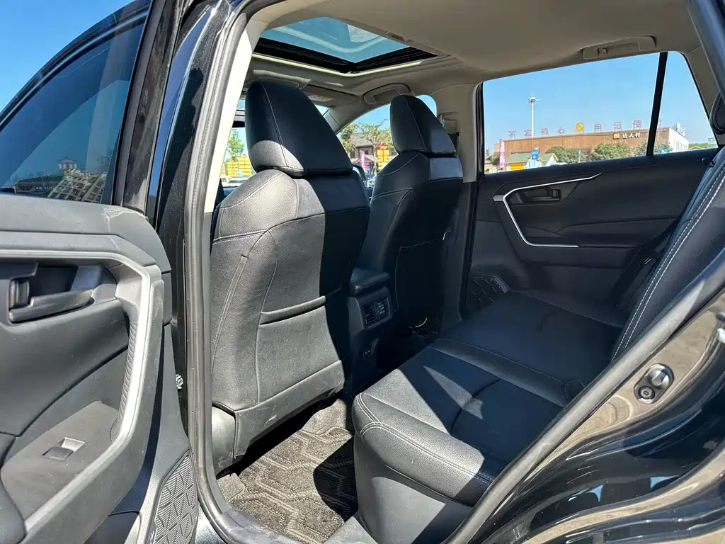 TOYOTA RAV4 RONGFANG 2024