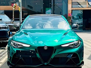 Заказать ALFAROMEO GIULIA