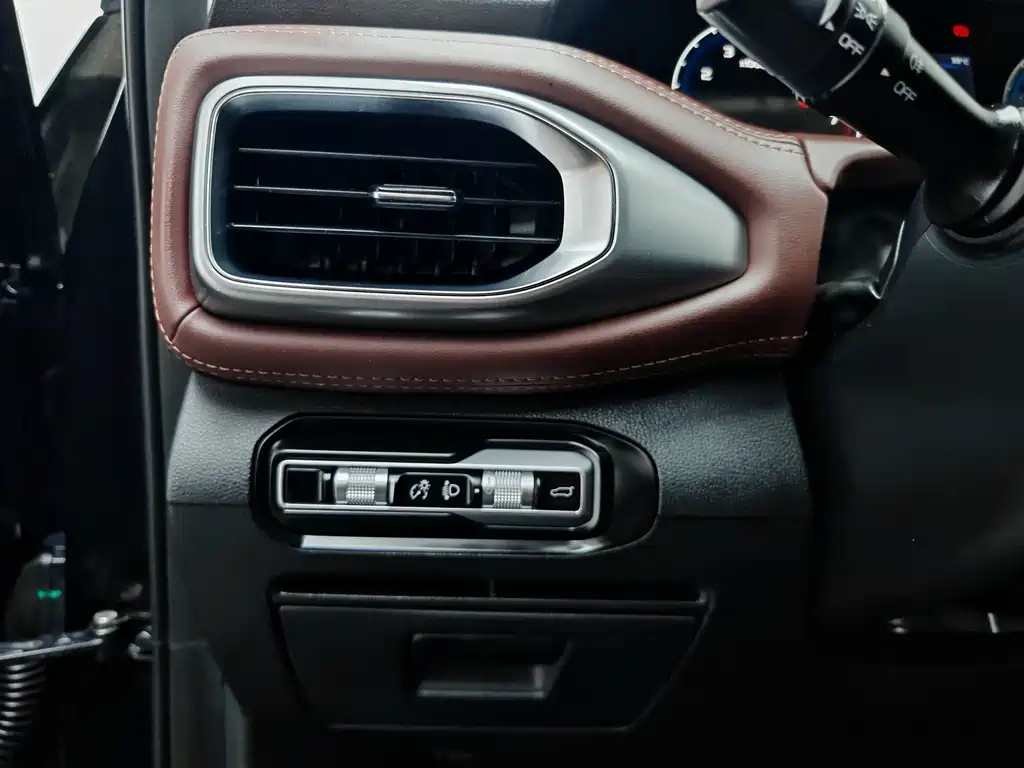 GEELY AUTO HAOYUE 2022