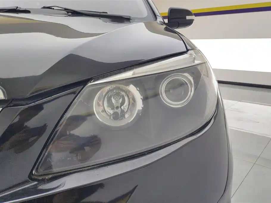 BYD S6 2014