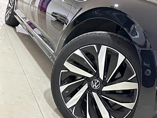 VOLKSWAGEN PASSAT 2022 YEAR 330TSI DELUXE EDITION 2022