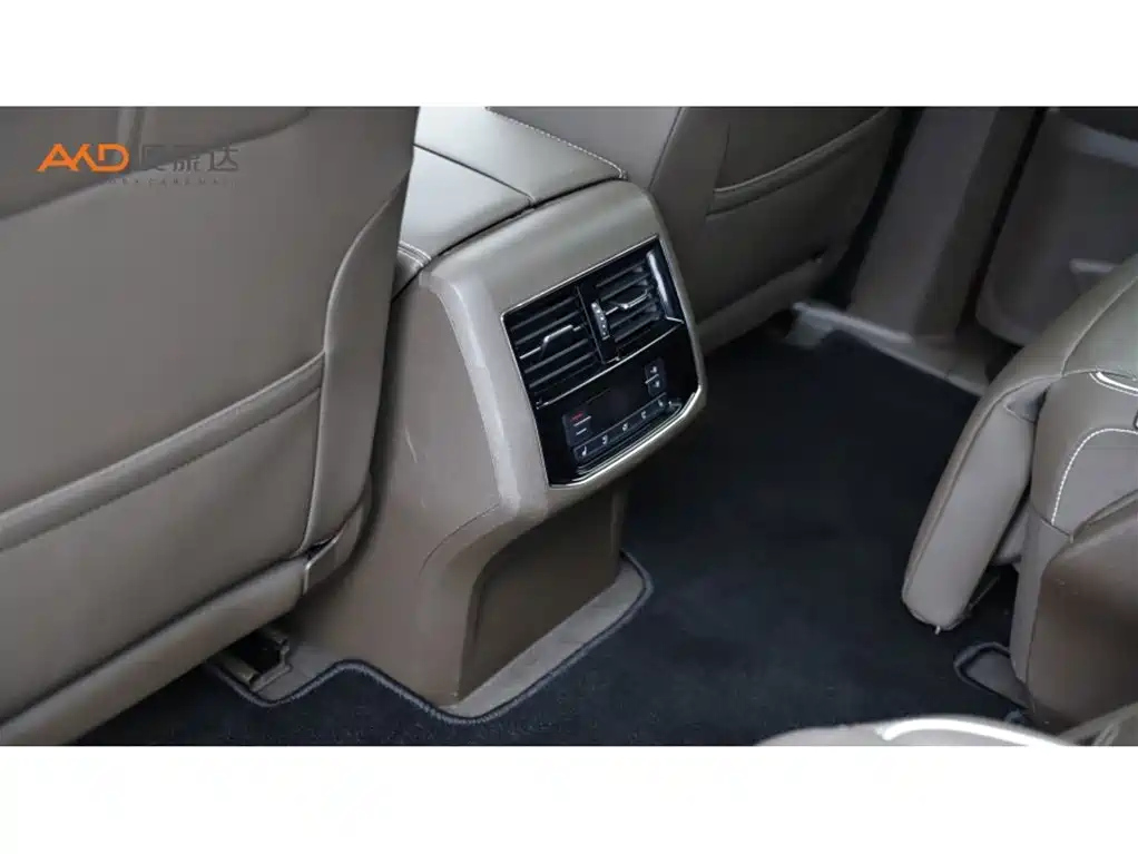 VOLKSWAGEN VILORAN 2020