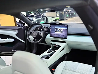ZEEKR 001  2025 YEAR WE EDITION 100KWH 2025