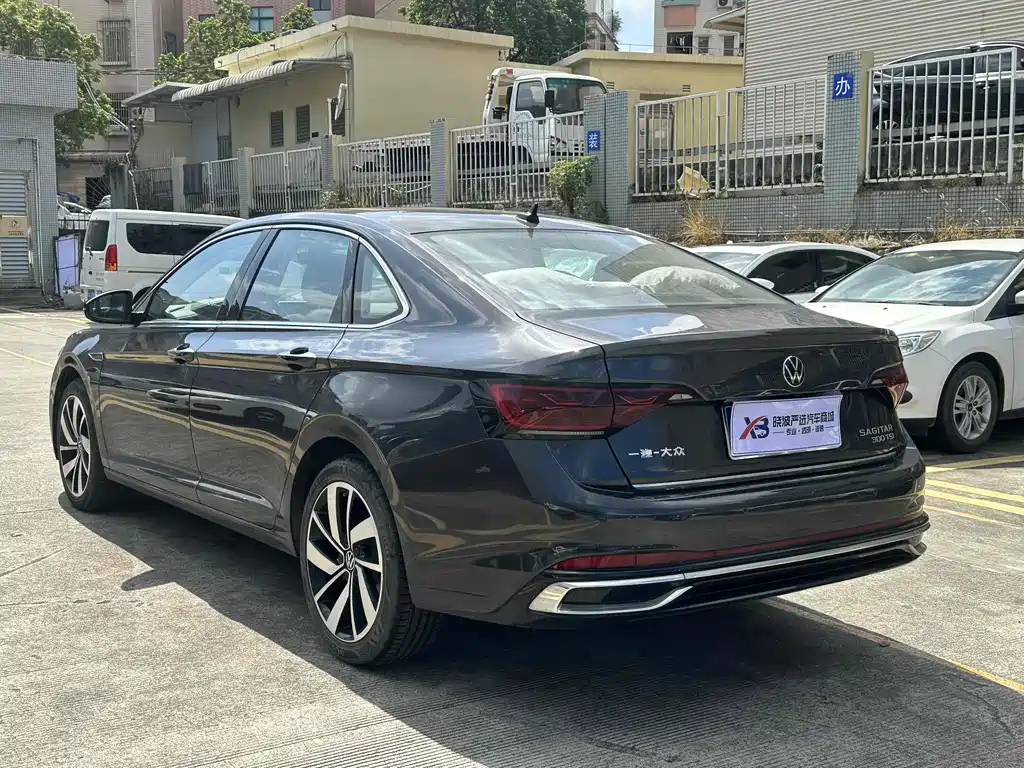 VOLKSWAGEN SAGITAR 2023