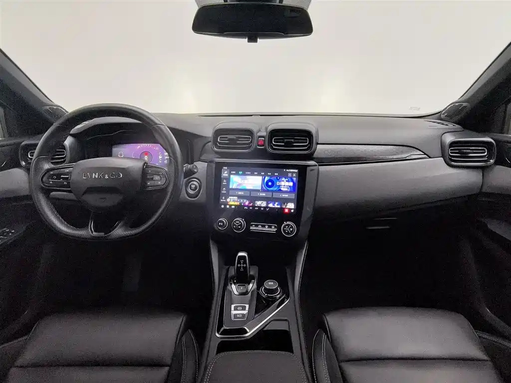LYNK&CO 02 HATCHBACK 2022