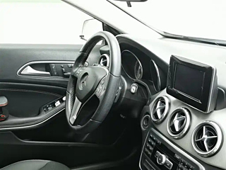 MERCEDES BENZ GLA 2015 YEAR GLA 200 FASHION 2015