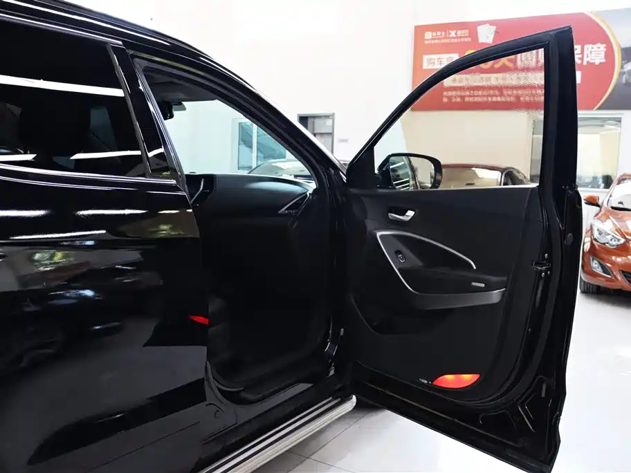 HYUNDAI SANTA FE 2014