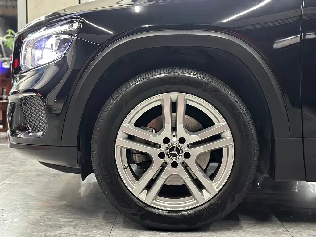 MERCEDES BENZ GLB 2022