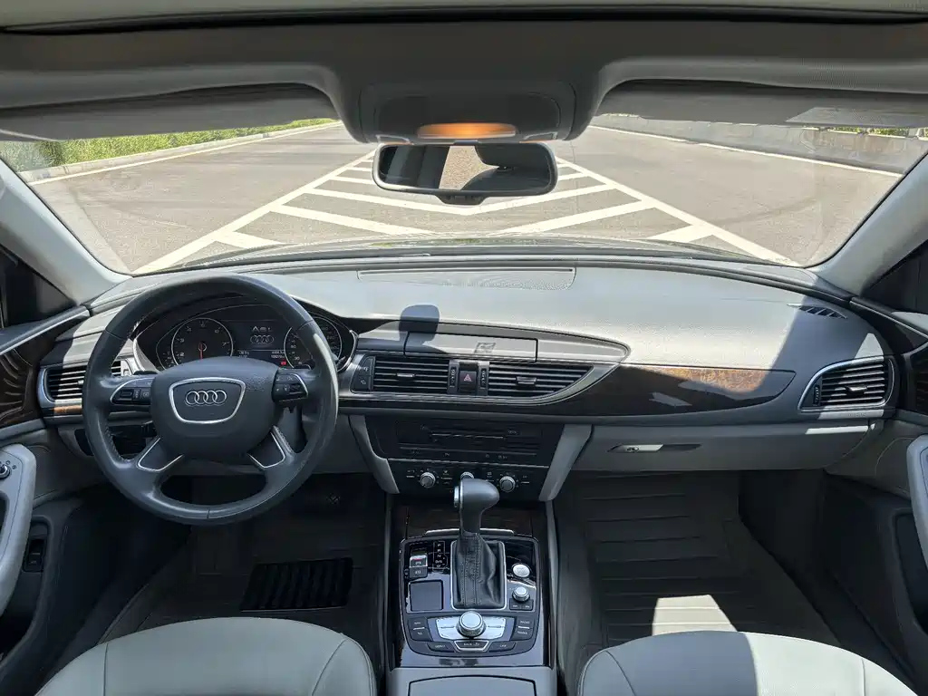 AUDI A6L 2014