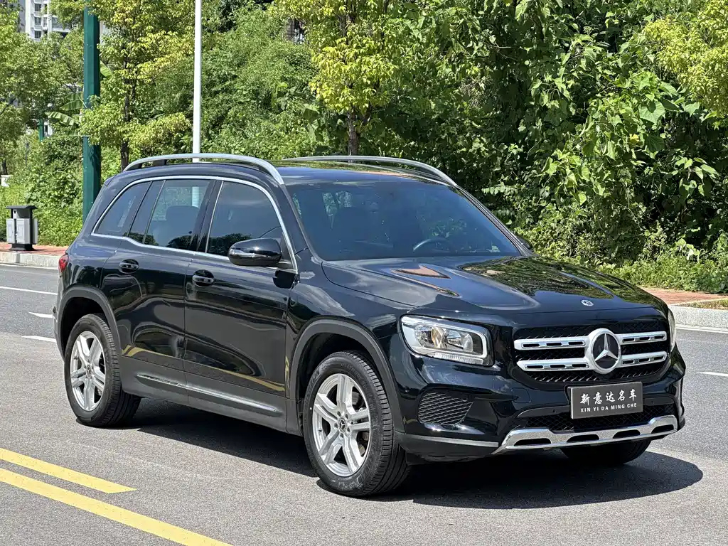 MERCEDES BENZ GLB 2022