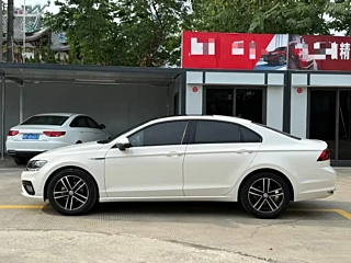 VOLKSWAGEN LAMANDO  2021 YEAR 280TSI DSG COMFORT EDITION 2021