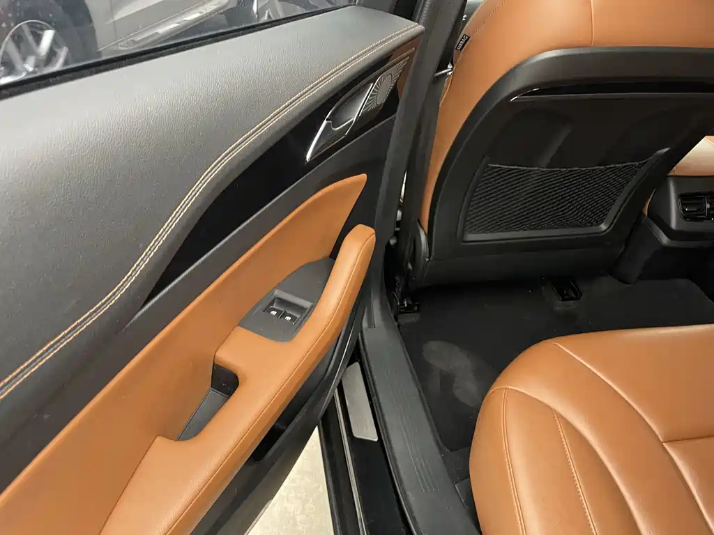 HONGQI H5 2018