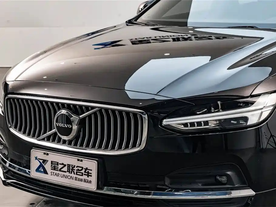 VOLVO S90 2020