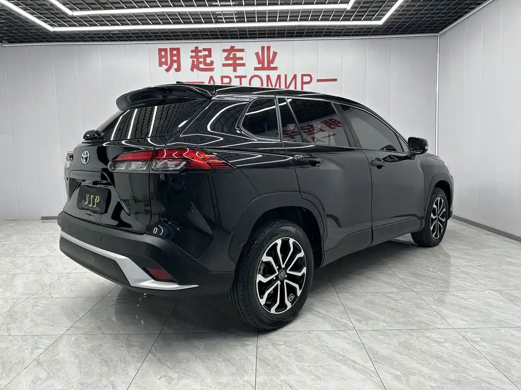 TOYOTA FRONTLANDER 2022