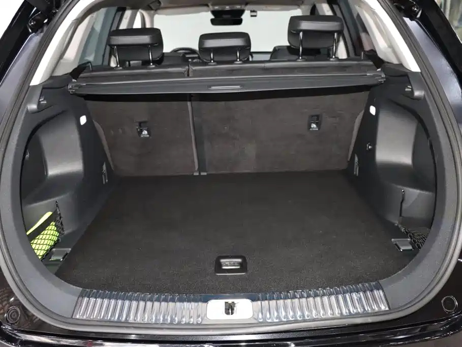 HONGQI HS5 2022