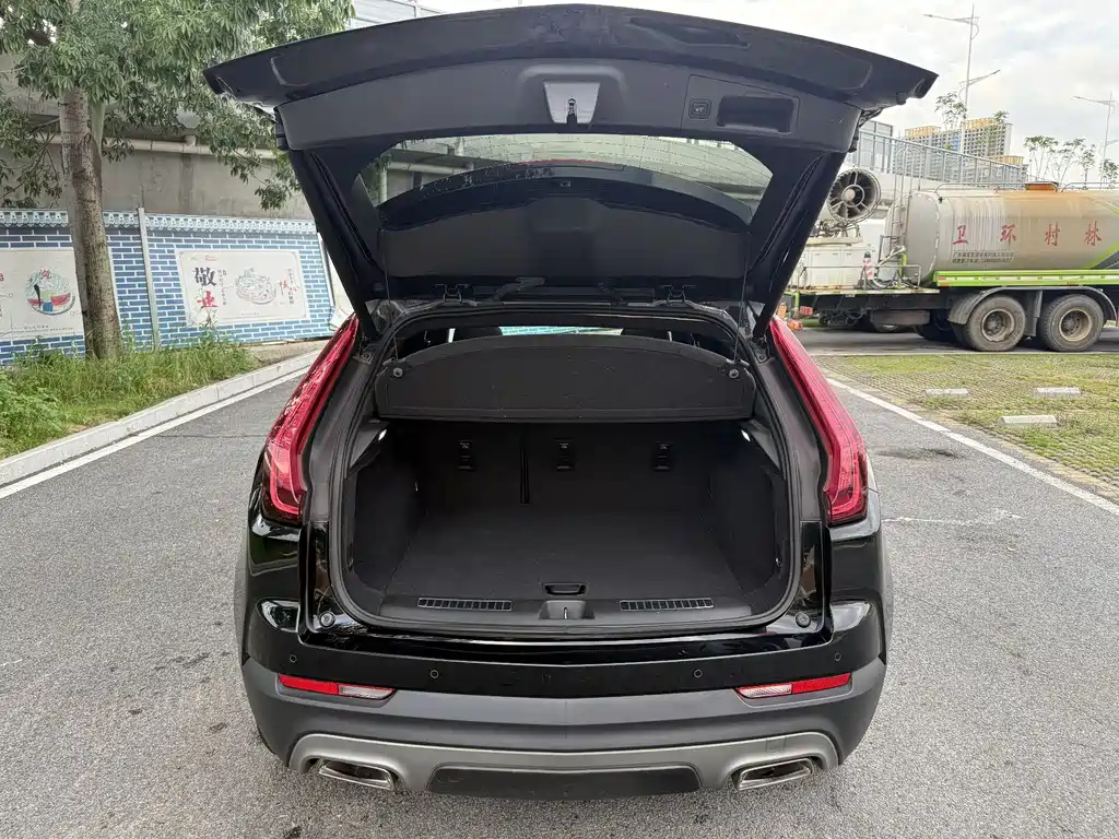 CADILLAC XT4 2020