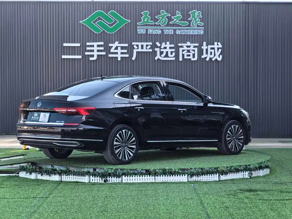 VOLKSWAGEN PASSAT 2020
