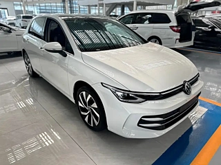 VOLKSWAGEN GOLF  2025 YEAR 300TSI PRO 2025
