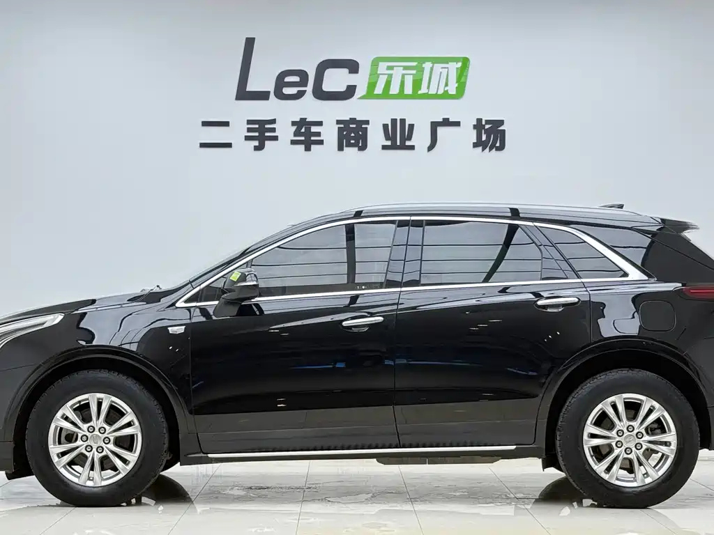 CADILLAC XT5 2020