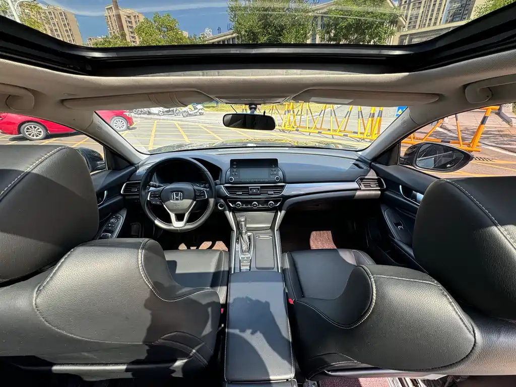 HONDA INSPIRE 2020