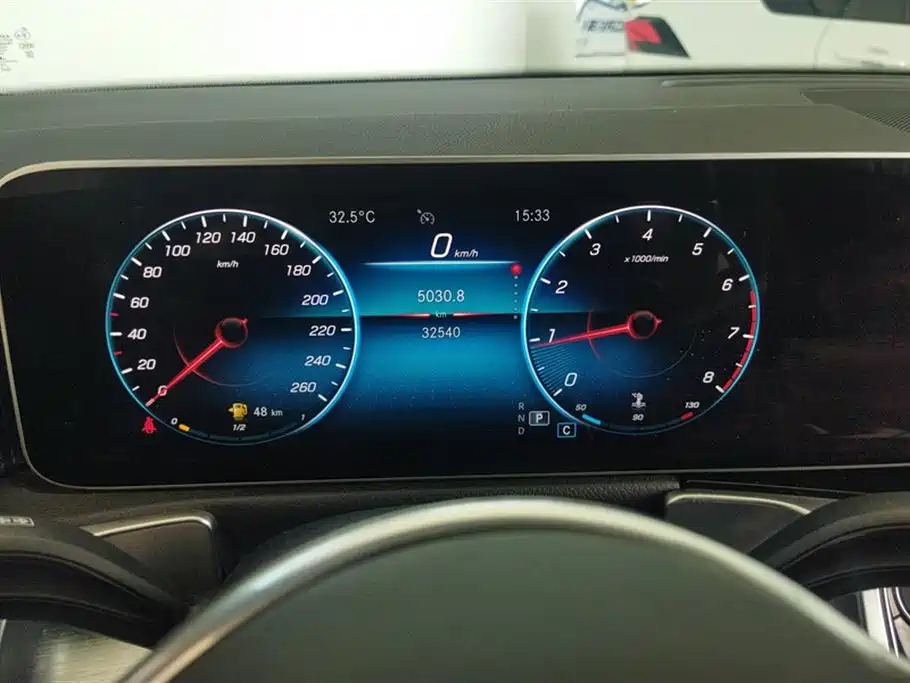 MERCEDES BENZ GLB 2020