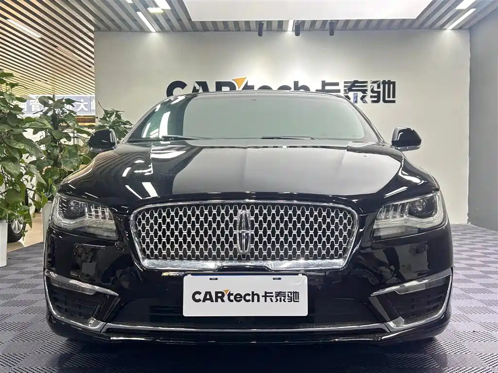 LINCOLN MKZ 2017