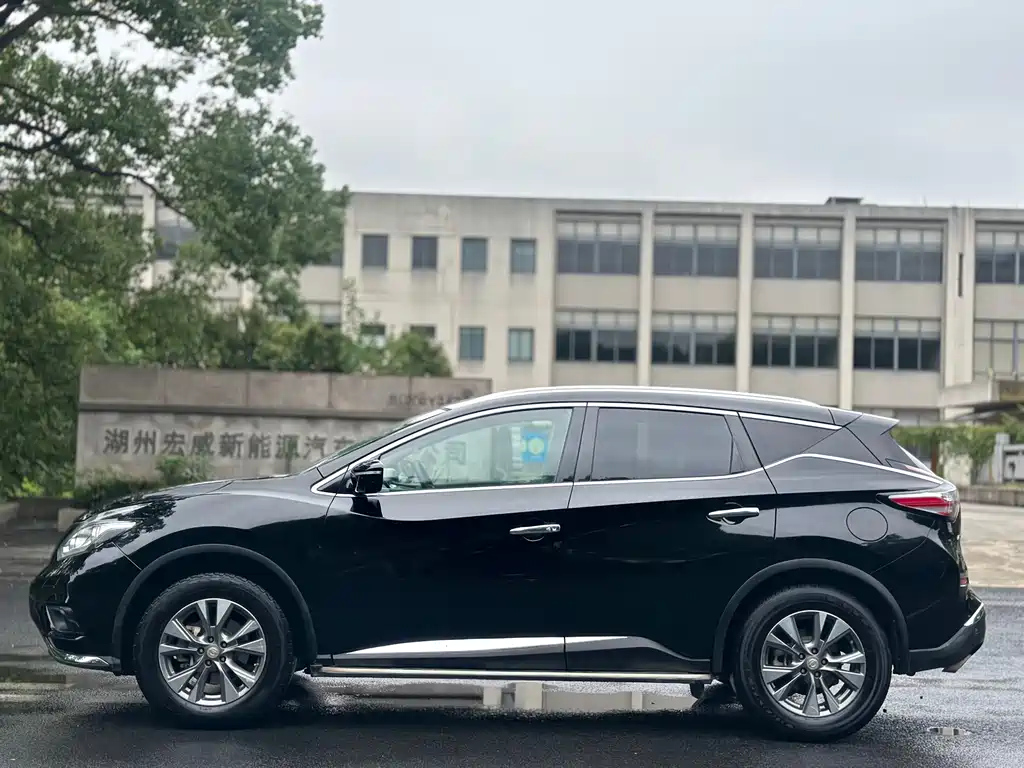 NISSAN MURANO 2019