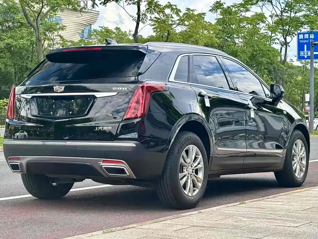 CADILLAC XT5 2022