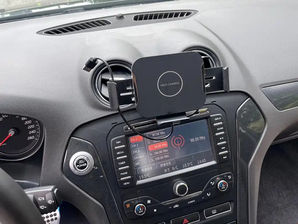 FORD MONDEO - WINNER 2012