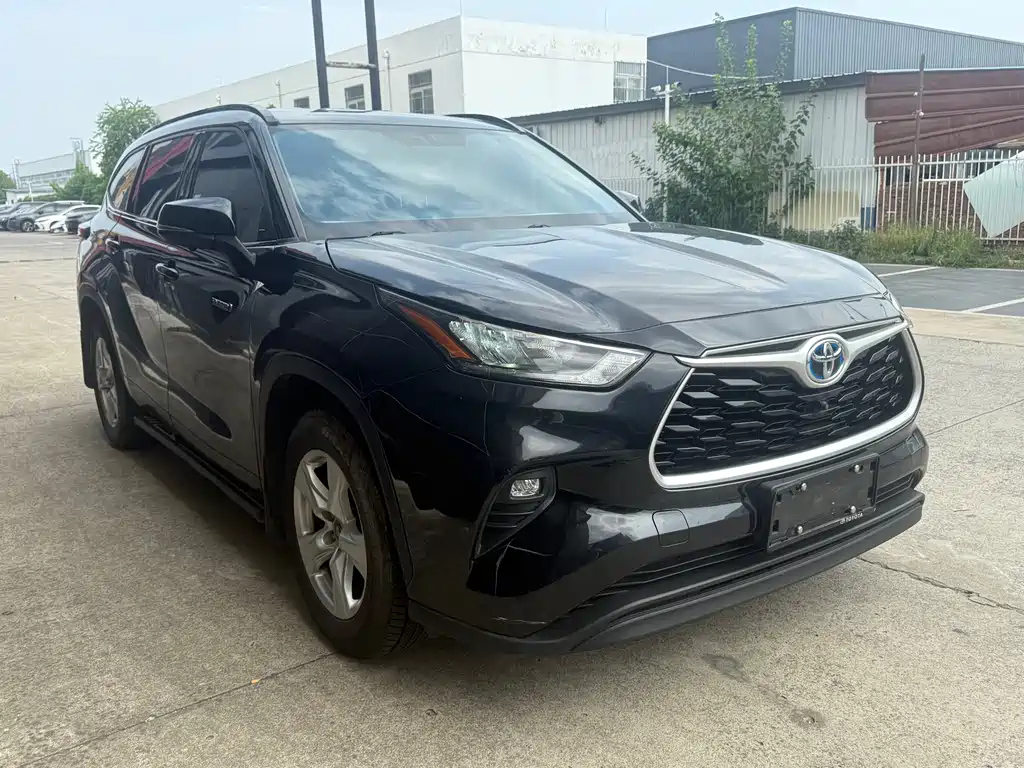 TOYOTA HIGHLANDER 2022