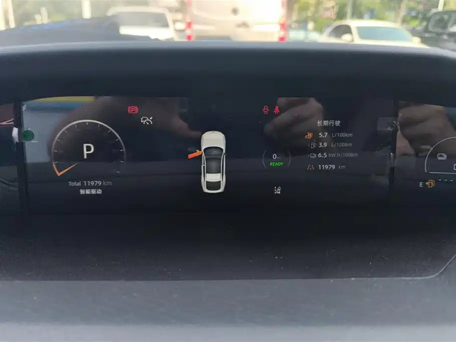 CHANGAN UNI-V SMART IDD 2024