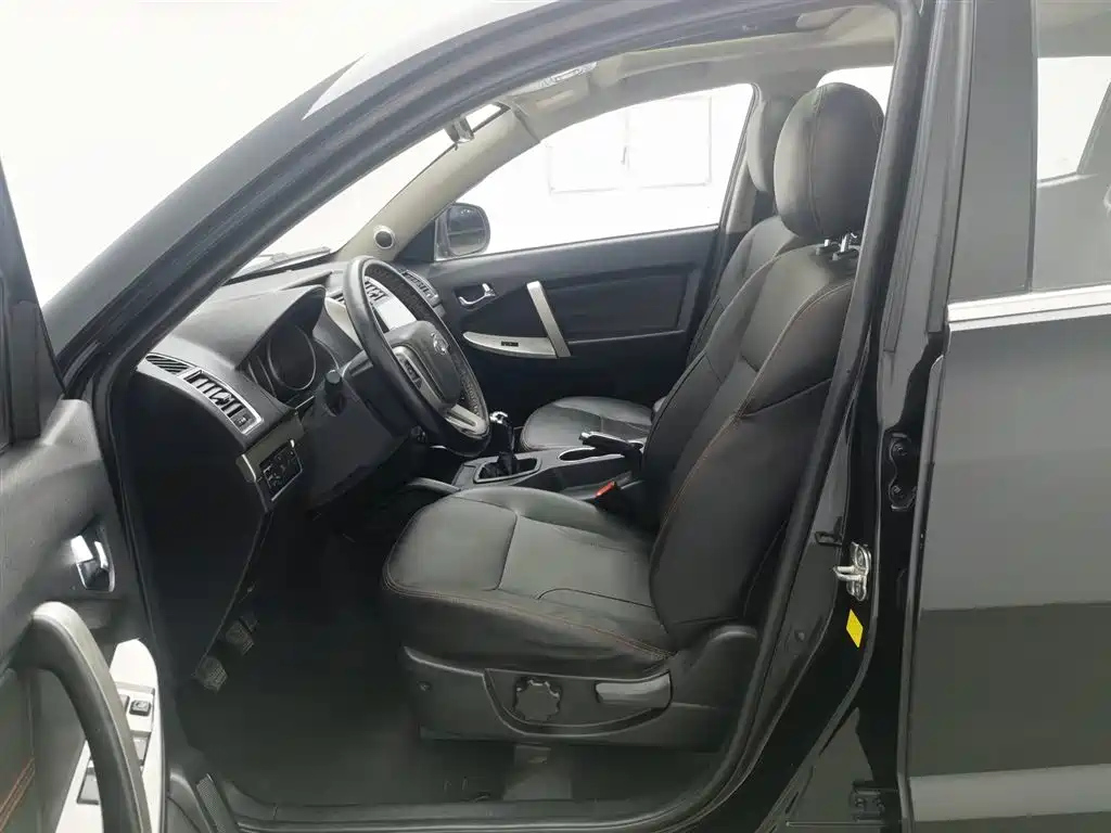 GEELY AUTO GX7 2015
