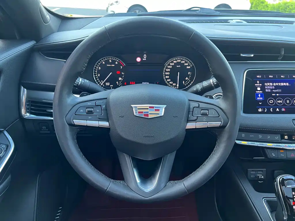CADILLAC XT4 2020
