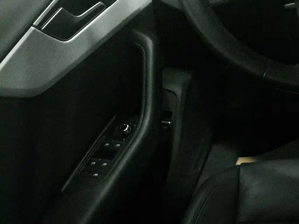 AUDI A4 IMPORT 2021