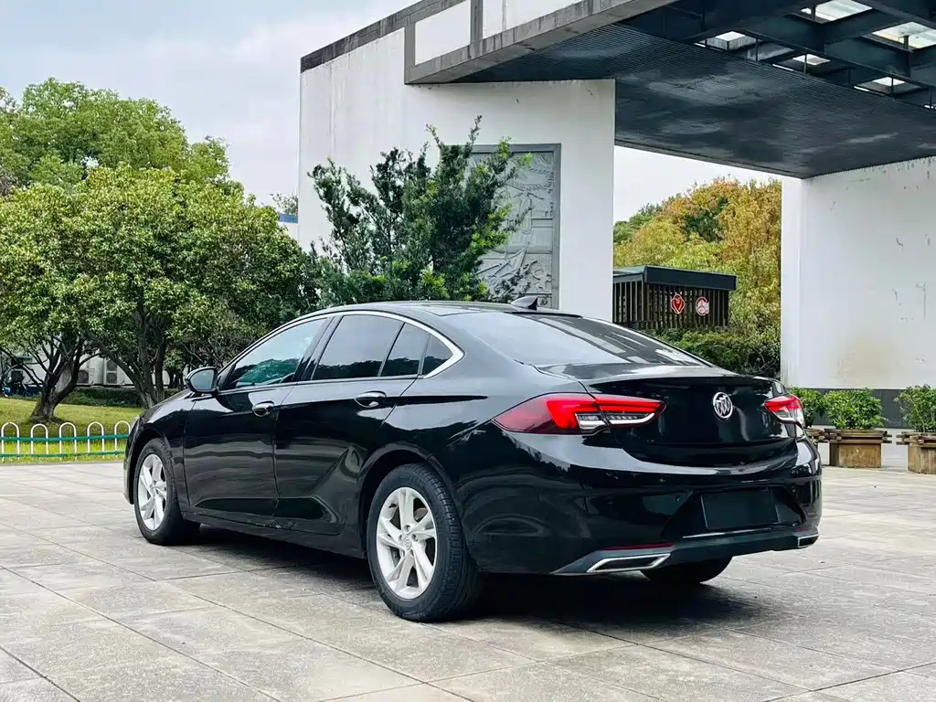 BUICK REGAL 2021