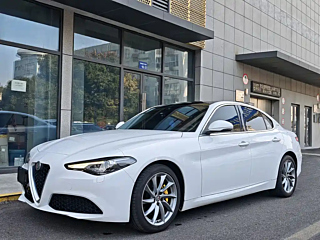 Заказать ALFAROMEO GIULIA