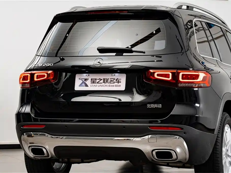 MERCEDES BENZ GLB 2023