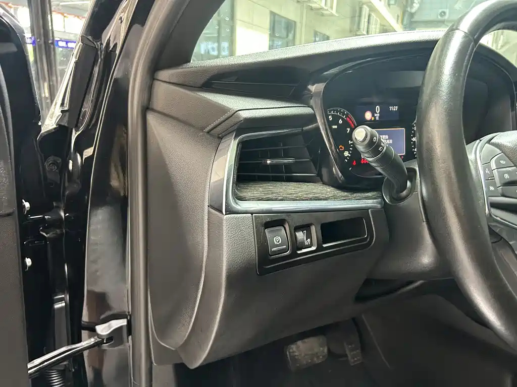 CADILLAC XT5 2020