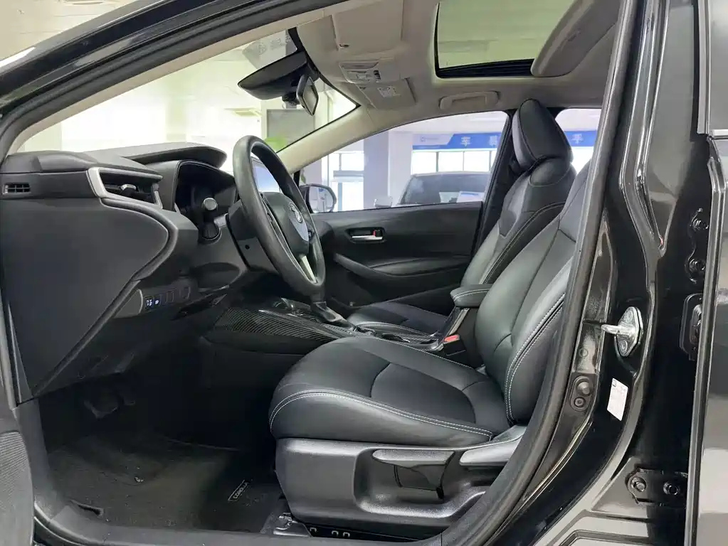 TOYOTA COROLLA 2021