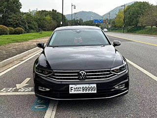 VOLKSWAGEN MAGOTAN 2023