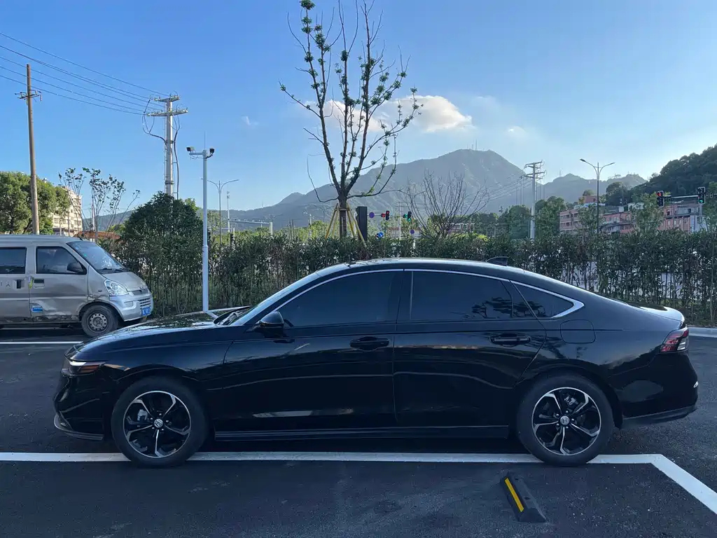 HONDA ACCORD 2023