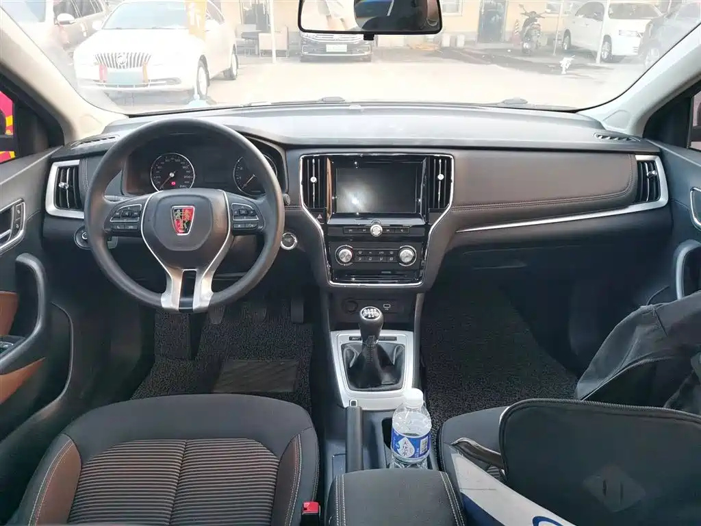 ROEWE I6 2019