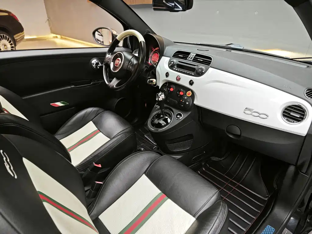 FIAT 500 2013