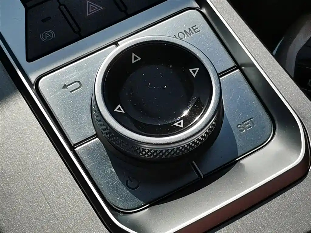 JETOUR X70 PLUS 2023