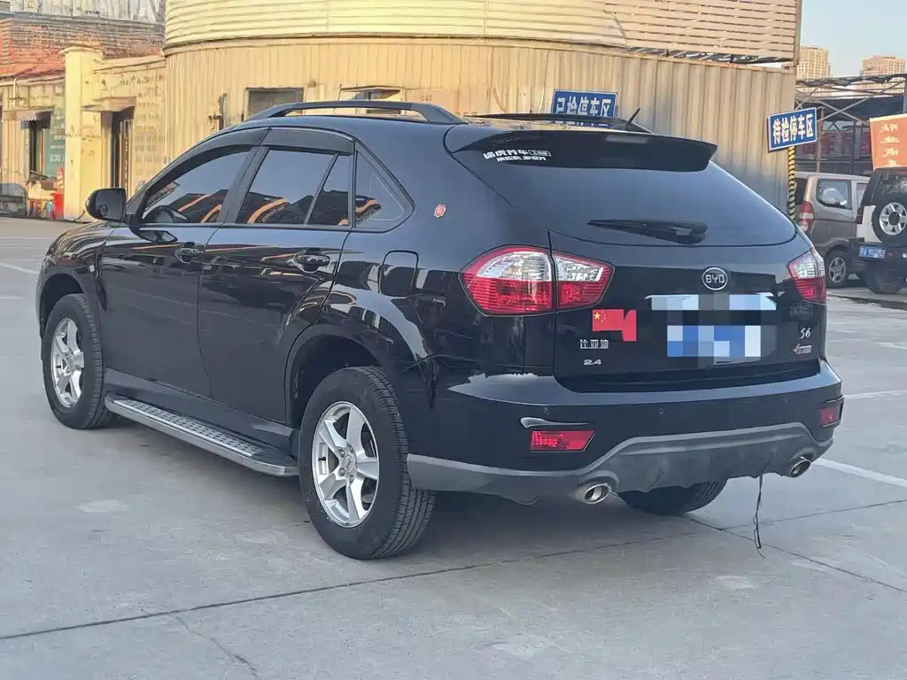 BYD S6 2014
