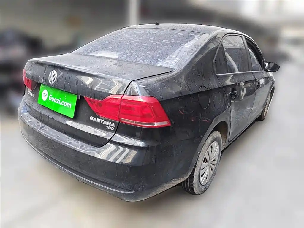 VOLKSWAGEN SANTANA 2016