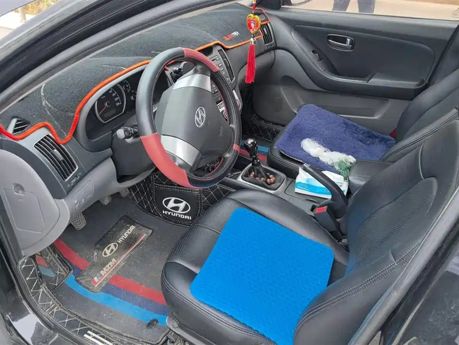 HYUNDAI CELESTA 2015