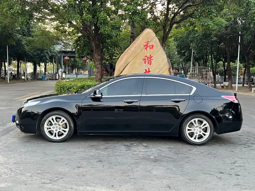 ACURA TL 2009
